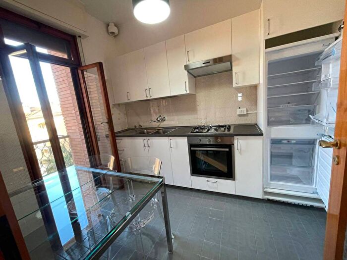 Appartamento quadrilocale in affitto in Via Pelagio Palagi, Massarenti, Bologna