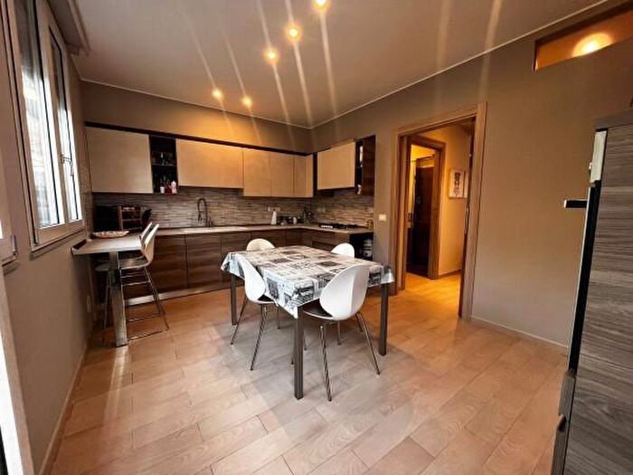 Appartamento trilocale in vendita in Mirto