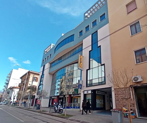 Appartamento quadrilocale in vendita in Viale Italia c, Sassari