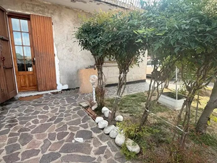 Appartamento quadrilocale in vendita in Via Risorgimento, Riva del Po