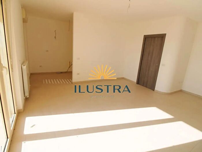 Appartamento trilocale in vendita in Via San Martino, Colonnella