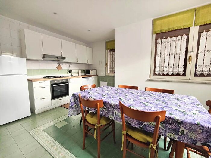 Appartamento trilocale in affitto in Avellino