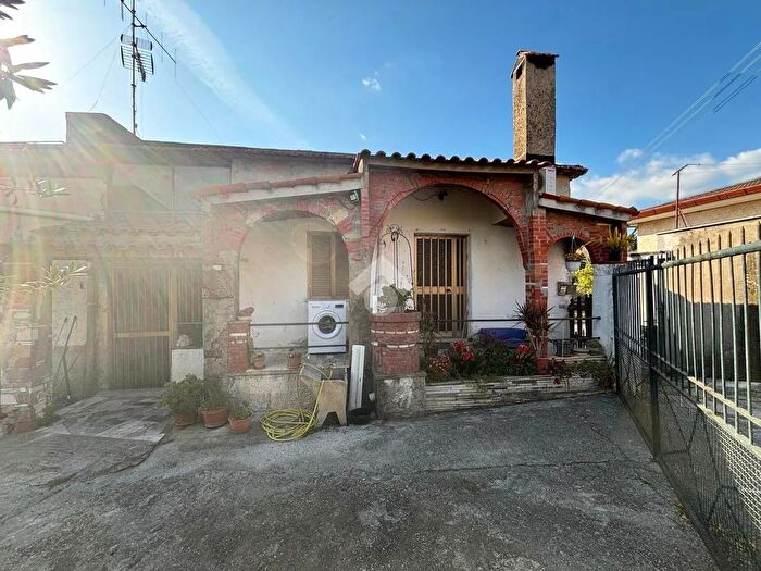 Casa bilocale in vendita in Via Artena, Cori