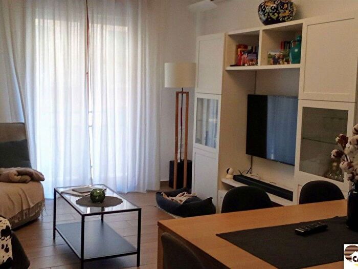 Appartamento trilocale in affitto in Via Agrigento, Politeama Ruggiero Settimo, Palermo