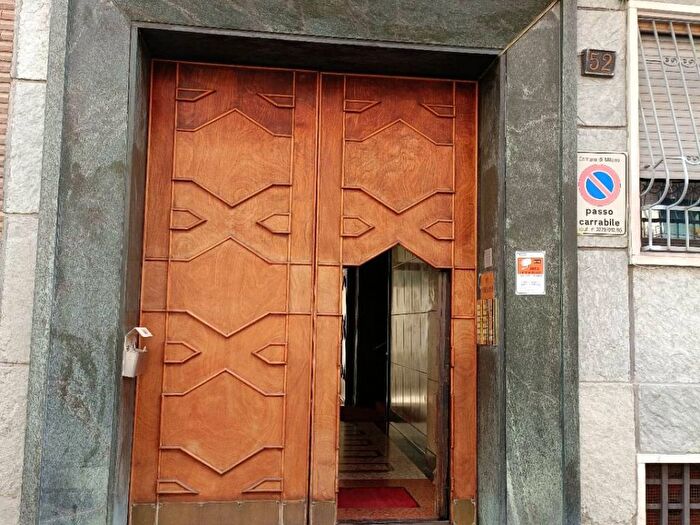 Appartamento in affitto in Via Negroli, Argonne Corsica, Milano
