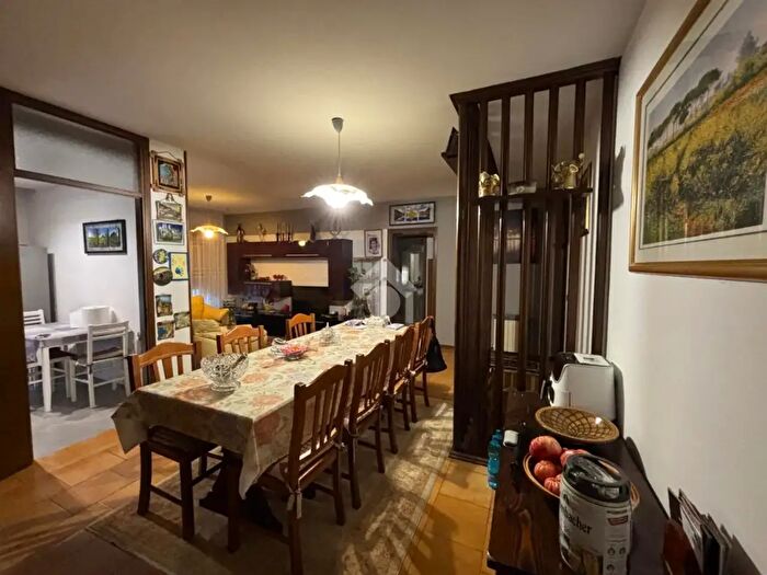Appartamento trilocale in vendita in Via Bassa II, Campodarsego