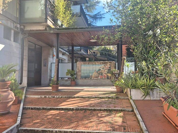 Appartamento trilocale in affitto in Via Ugo Ojetti, Talenti Monte Sacro, Roma