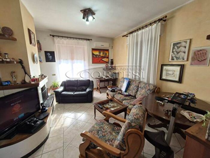 Appartamento quadrilocale in vendita in Via Donino Donini, Citta Di Castello