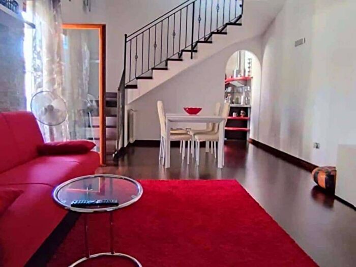 Appartamento trilocale in affitto in Via Felice Caronni, Ostia Antica, Roma