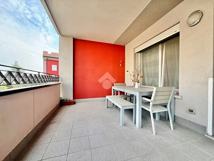 Appartamento trilocale in vendita in Via Sant'Agnese, Treviglio