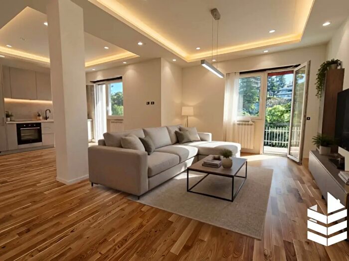 Appartamento trilocale in vendita in Via Federico Mastrigli, Roma