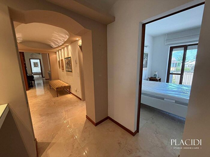 Appartamento con 5 locali in affitto in Via Colombo Andreassi, Santa Barbara San Sisto, L'Aquila