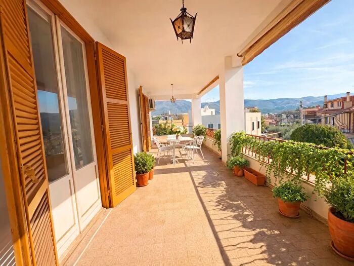 Appartamento trilocale in vendita in Via Giuseppe Garibaldi, Guidonia Montecelio