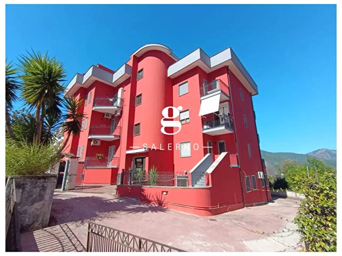 Appartamento quadrilocale in vendita in Via Panoramica, Salerno