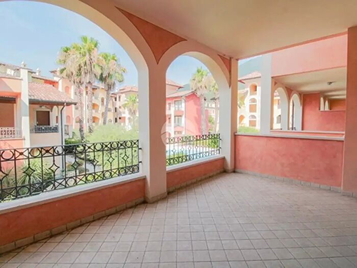 Appartamento trilocale in vendita in Via Lungolago Giuseppe Zanardelli, Toscolano Maderno