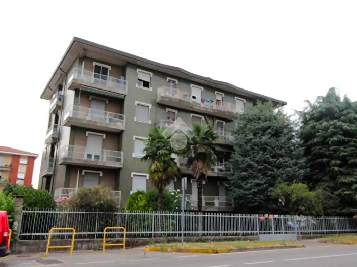 Appartamento trilocale in vendita in Viale Papa Giovanni Ventitreesimo, Sedriano