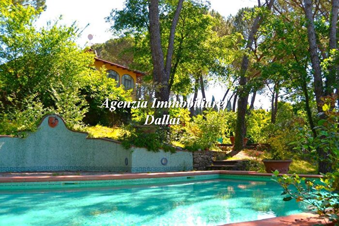 Casa con 10 locali in vendita in Ss, Barberino Di Mugello