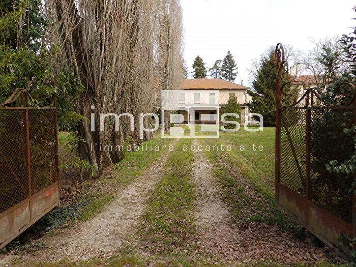 Casa con 15 locali in vendita in Via Triangolo, Caorle