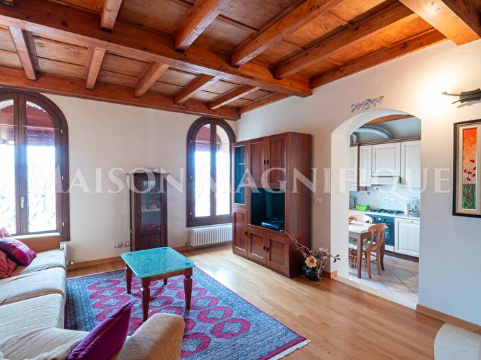 Appartamento quadrilocale in affitto in Via Vegri, Centro Storico, Ferrara