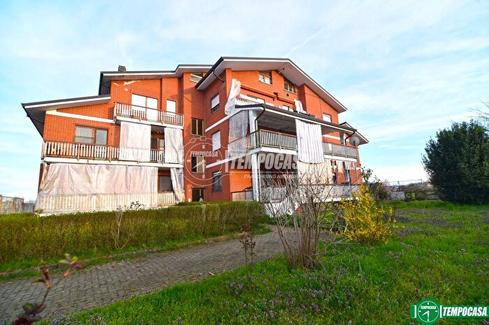 Appartamento con 5 locali in vendita in Via Volpiano B, San Benigno Canavese