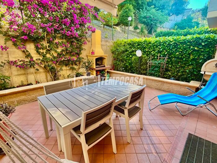 Casa con 7 locali in vendita in Strada Vicinale Boreale Mazzocco, Pescara