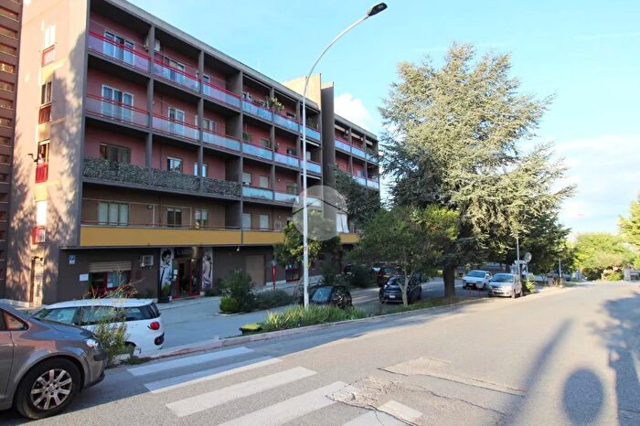 Appartamento quadrilocale in vendita in Via Puglia, Campobasso