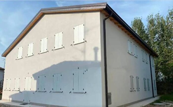 Appartamento in vendita in Via ChiavicheSan Giovanni, Concordia Sulla Secchia