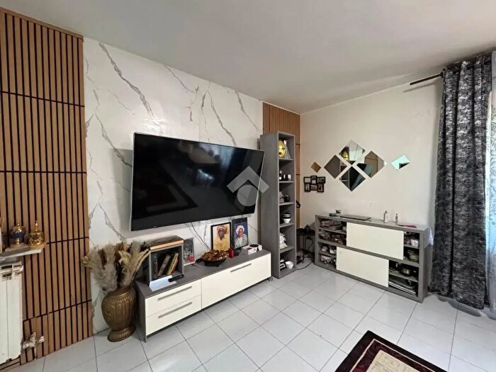 Appartamento trilocale in vendita in Via Fratelli Calvi, Sovere