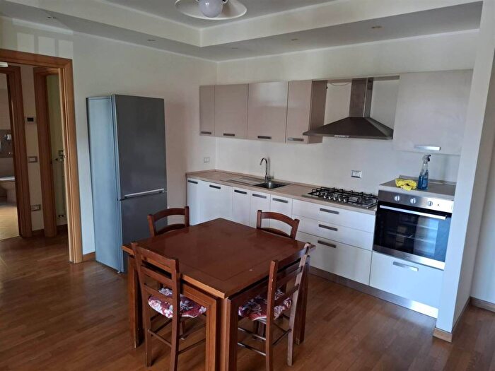 Appartamento quadrilocale in affitto in Via Benedetto Croce, Centro, Castel Frentano