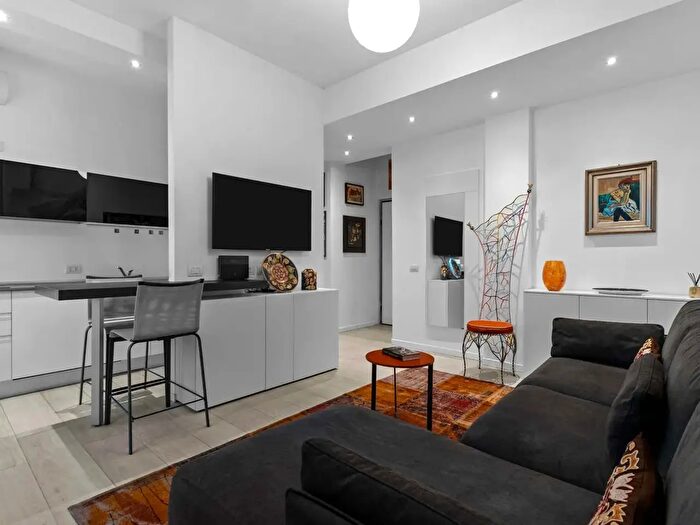 Appartamento bilocale in vendita in Cassala, Milano