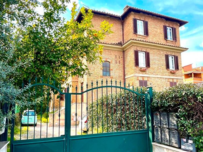 Appartamento bilocale in affitto in Via Lamberto da Fagnano, Aurelio Val Cannuta, Roma