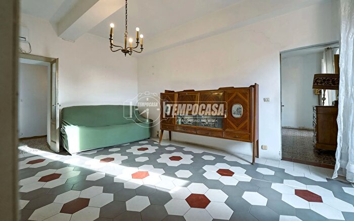 Appartamento quadrilocale in vendita in Via SantAntonio del Fuoco, Cremona