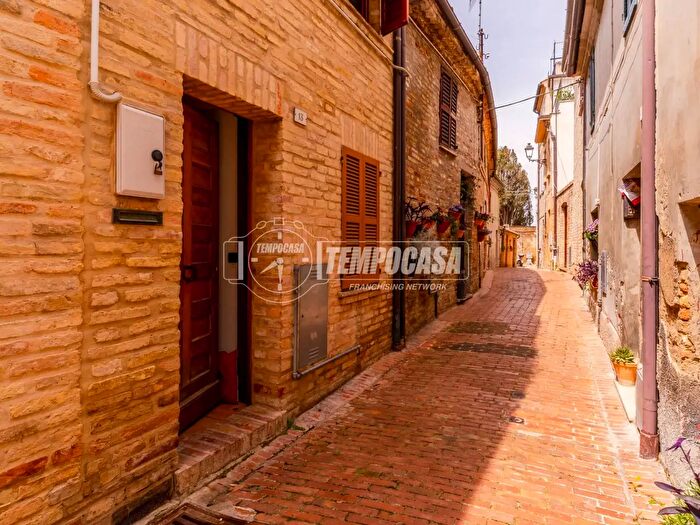 Casa trilocale in vendita in Via Aurora, Civitanova Marche