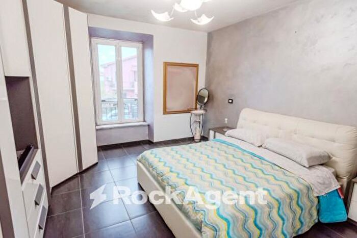 Appartamento trilocale in vendita in Piazza Europa, Vetralla