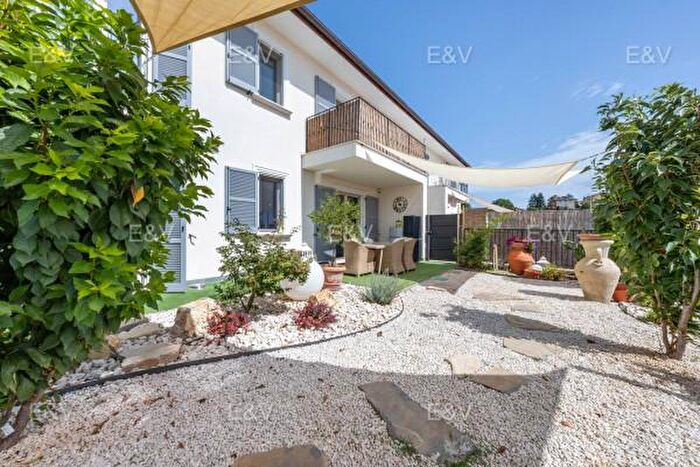 Appartamento con 5 locali in vendita in Via Arcadia, Perugia