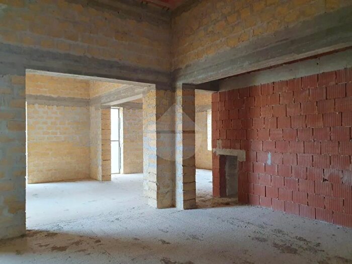 Casa con 11 locali in vendita in Rustico, Partanna