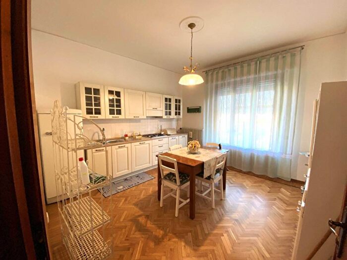 Casa trilocale in affitto in Via Gusci, Borgo A Buggiano, Buggiano