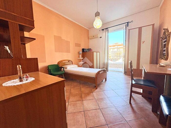 Appartamento trilocale in affitto in Piazza Durante Francesco, Oreto Perez, Palermo