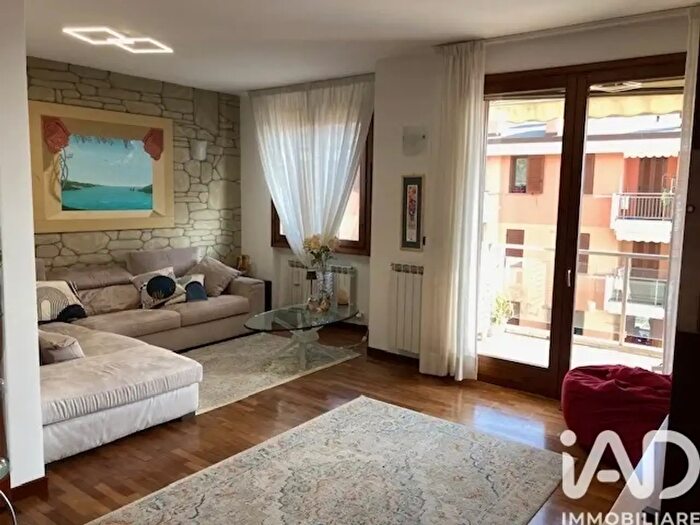 Appartamento con 7 locali in vendita in Viale Villa Gavotti, Genova