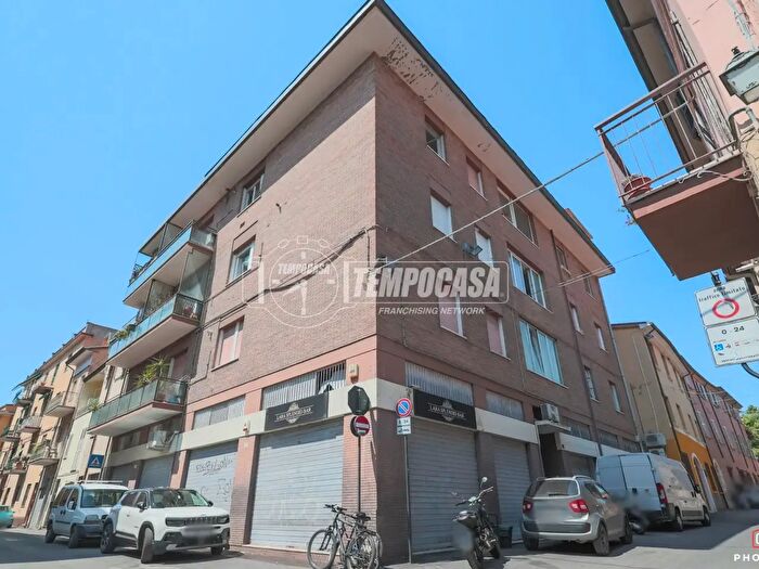 Appartamento trilocale in vendita in Via Santa Chiara, Rimini