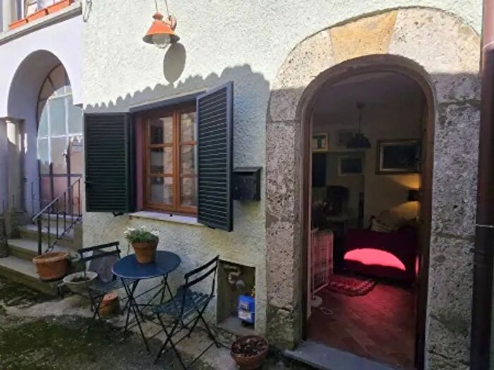 Casa quadrilocale in vendita in Fabbriche di Vergemoli