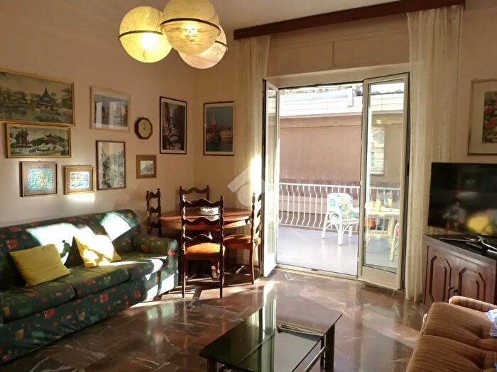 Appartamento quadrilocale in vendita in Corso Cristoforo Colombo, Chiavari