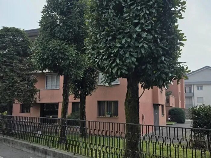 Appartamento bilocale in vendita in Via Vittorio Veneto, Nova Milanese