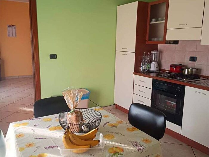 Appartamento trilocale in affitto in Manoppello Scalo, Manoppello
