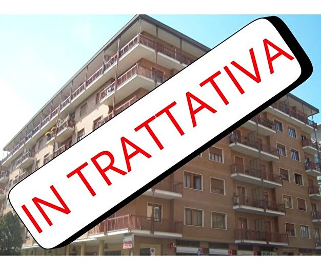 Appartamento trilocale in vendita in Via Edmondo De Amicis Collegno, Collegno