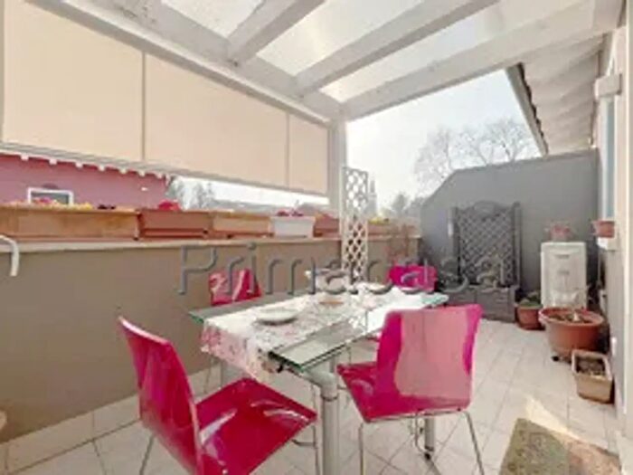 Appartamento con 5 locali in vendita in Via Divisione Alpina Taurinense, Zero Branco