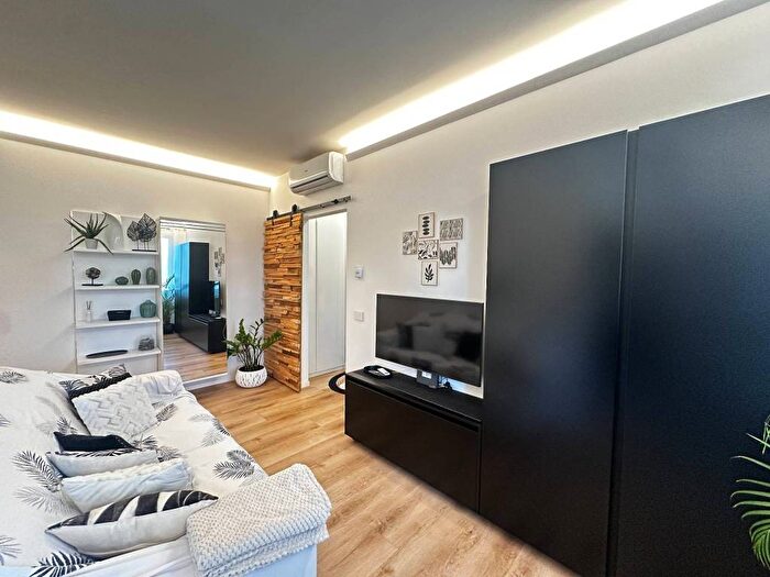 Appartamento bilocale in affitto in Via Ferrarese, Bolognina, Bologna