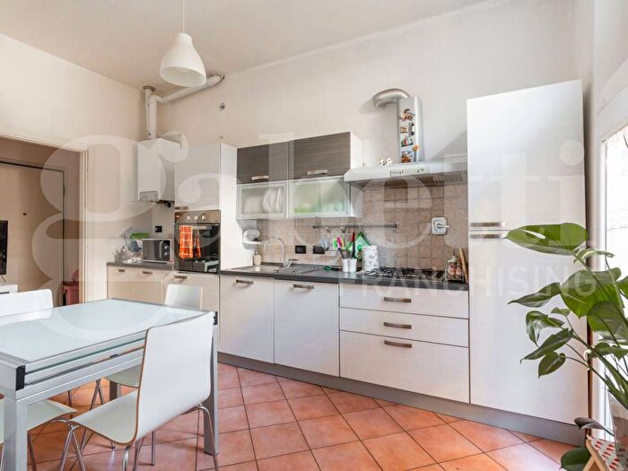 Appartamento trilocale in affitto in Via Goito, Centro Storico, Bologna