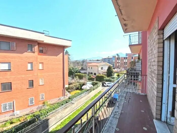 Appartamento trilocale in vendita in Via Giuseppe Angelo Manni, Viterbo