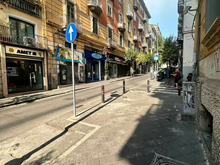 Appartamento trilocale in affitto in Via Francesco Paolo Volpe, Salerno